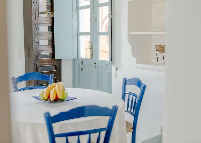 Zoe Aegeas Traditional イア