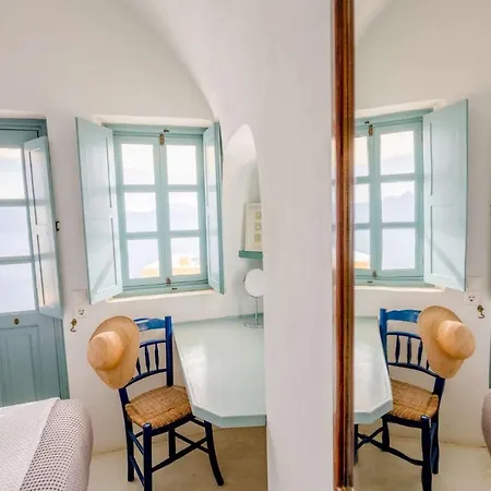 Zoe Aegeas Traditional Apartmanhotel Ía