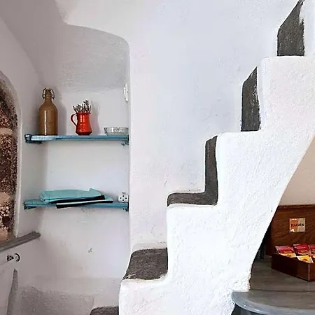 Zoe Aegeas Traditional Apart-hotel Oia