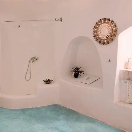 Zoe Aegeas Aparthotel