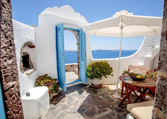 Zoe Aegeas Traditional Apartmanhotel 4*