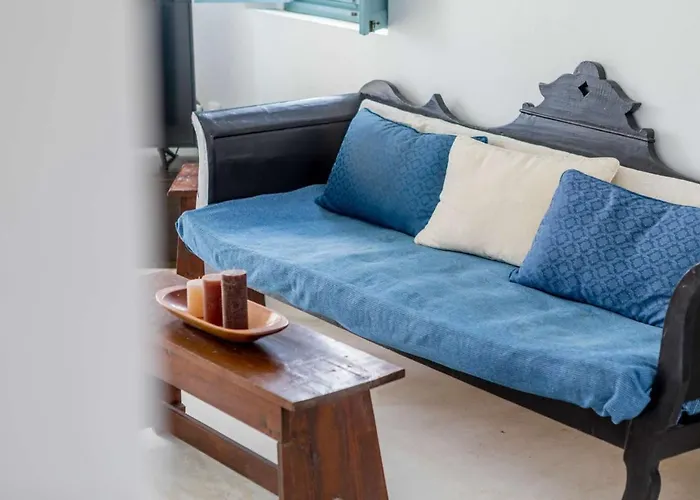 Zoe Aegeas Traditional 4* Oia