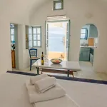 Zoe Aegeas Traditional Apartahotel