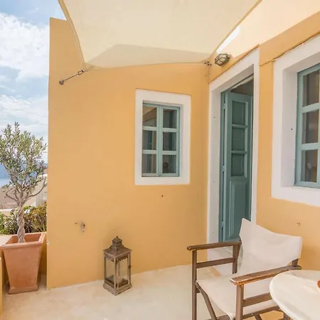 Ξενοδοχείο με διαμερίσματα Zoe Aegeas Traditional 4*