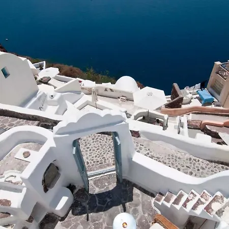 Ξενοδοχείο με διαμερίσματα Zoe Aegeas Traditional